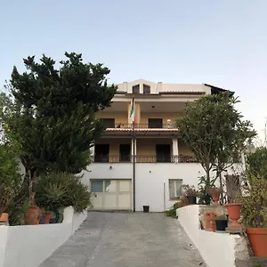Rosa Granatello Casa vacanze